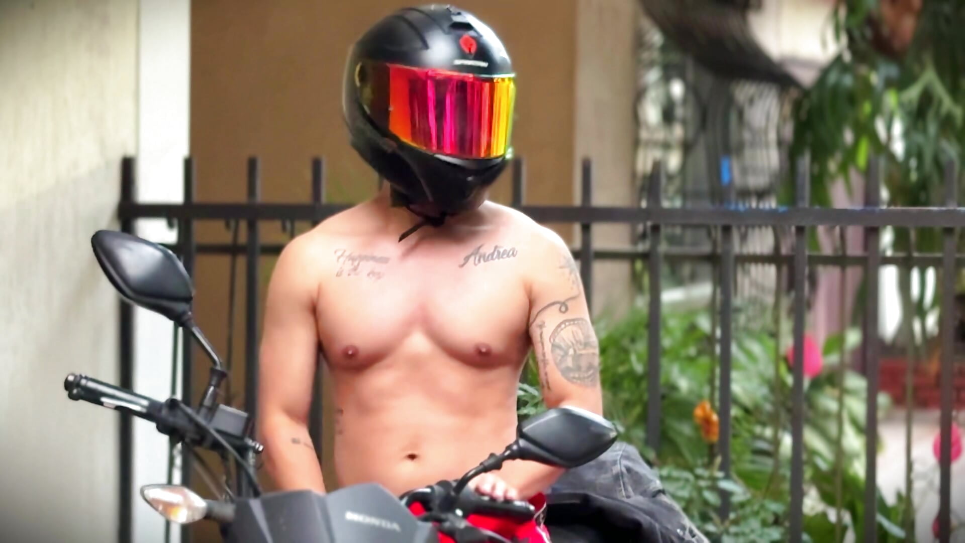 Your King 🤴🏼 - vidéo du modèle de showcams King_Draven3