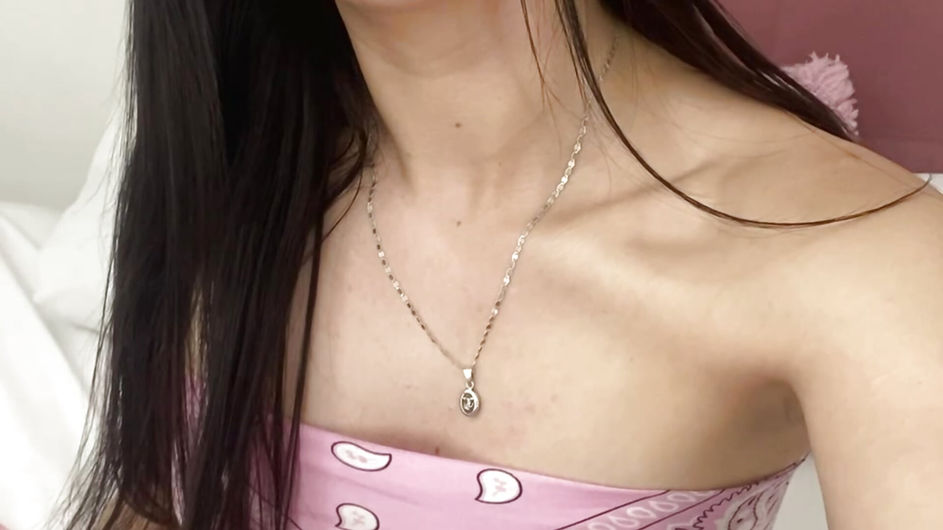 🩷 - video by Just_Isaa cam model