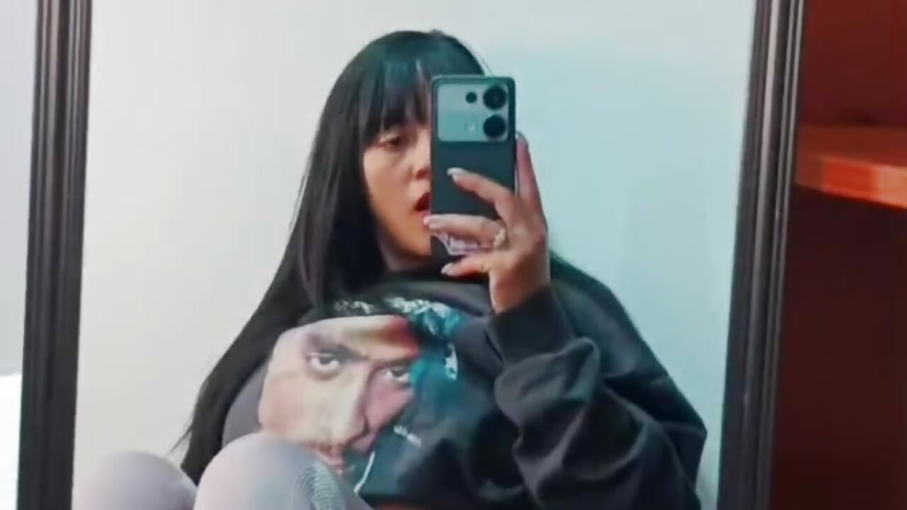 Hi! - video by shara_rios cam model