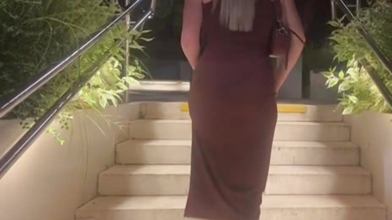 -4992766533392663361 - video van HollyTailors cam-model
