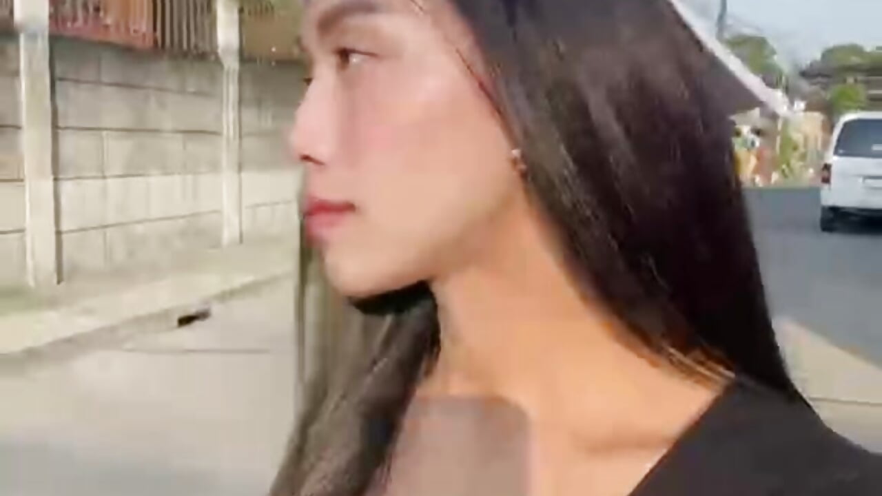 54688bdd-e0ae-48f9-9c76-10da40f0ad60 - відео від вебкаммоделі LauraSoHot