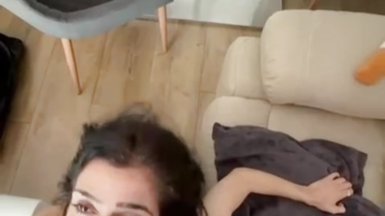 Covered in cum by this huge cock – видео вебкам-модели gglingeriee