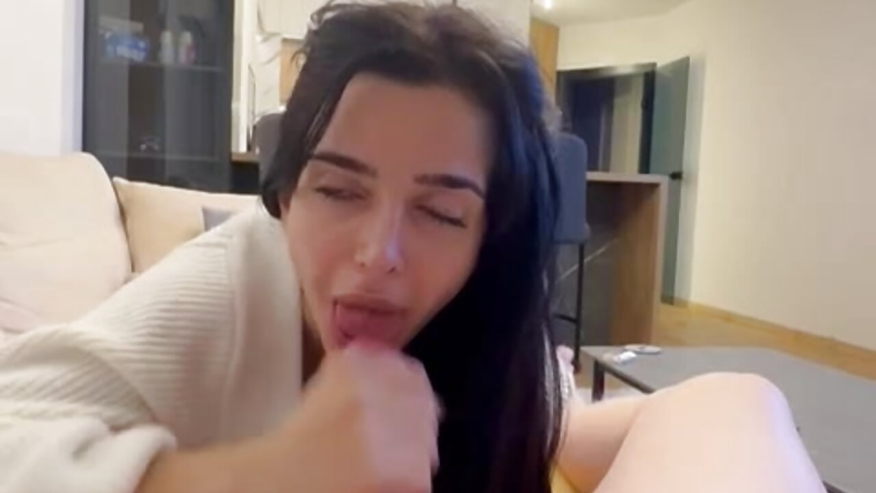 Tease, Suck, Tease, Fuck = Sperm in my mouth – видео вебкам-модели gglingeriee