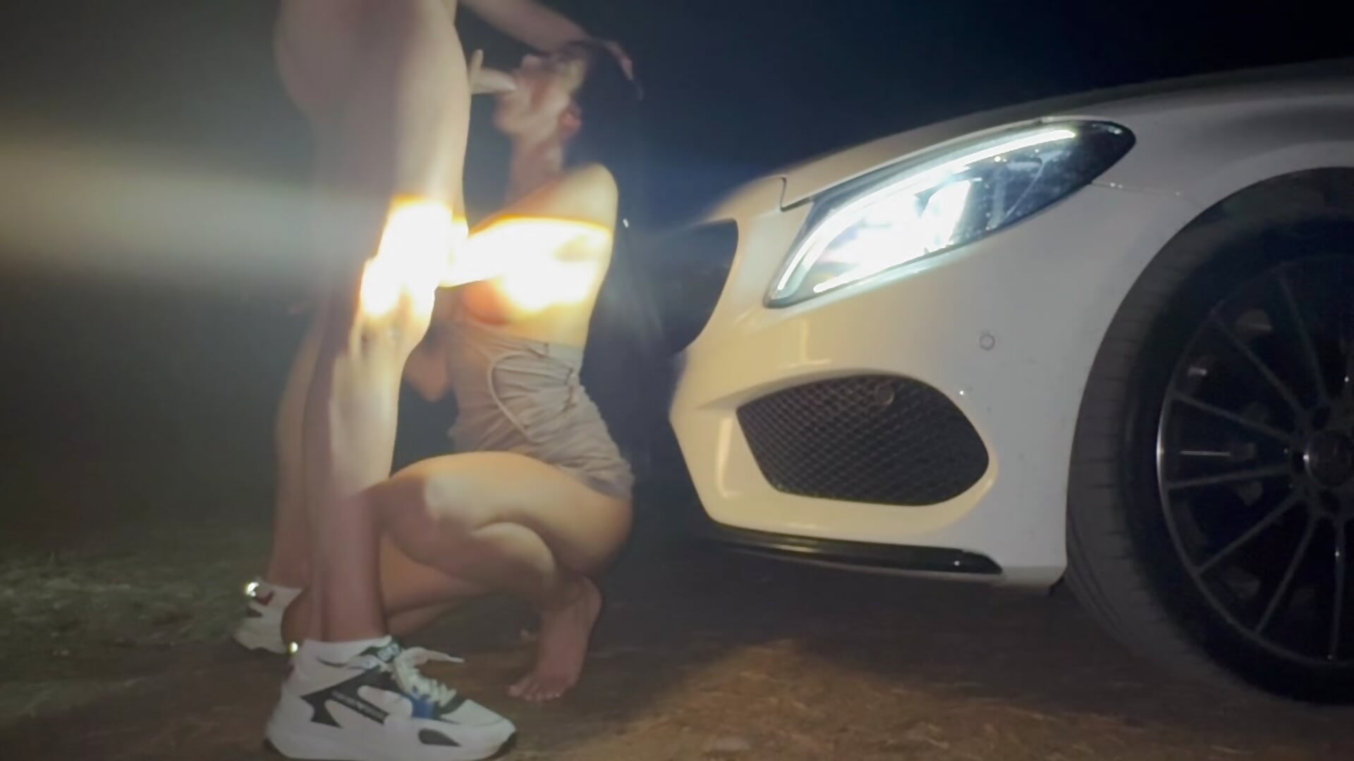 Fucking me in the forest with cumshot - video by gglingeriee cam model