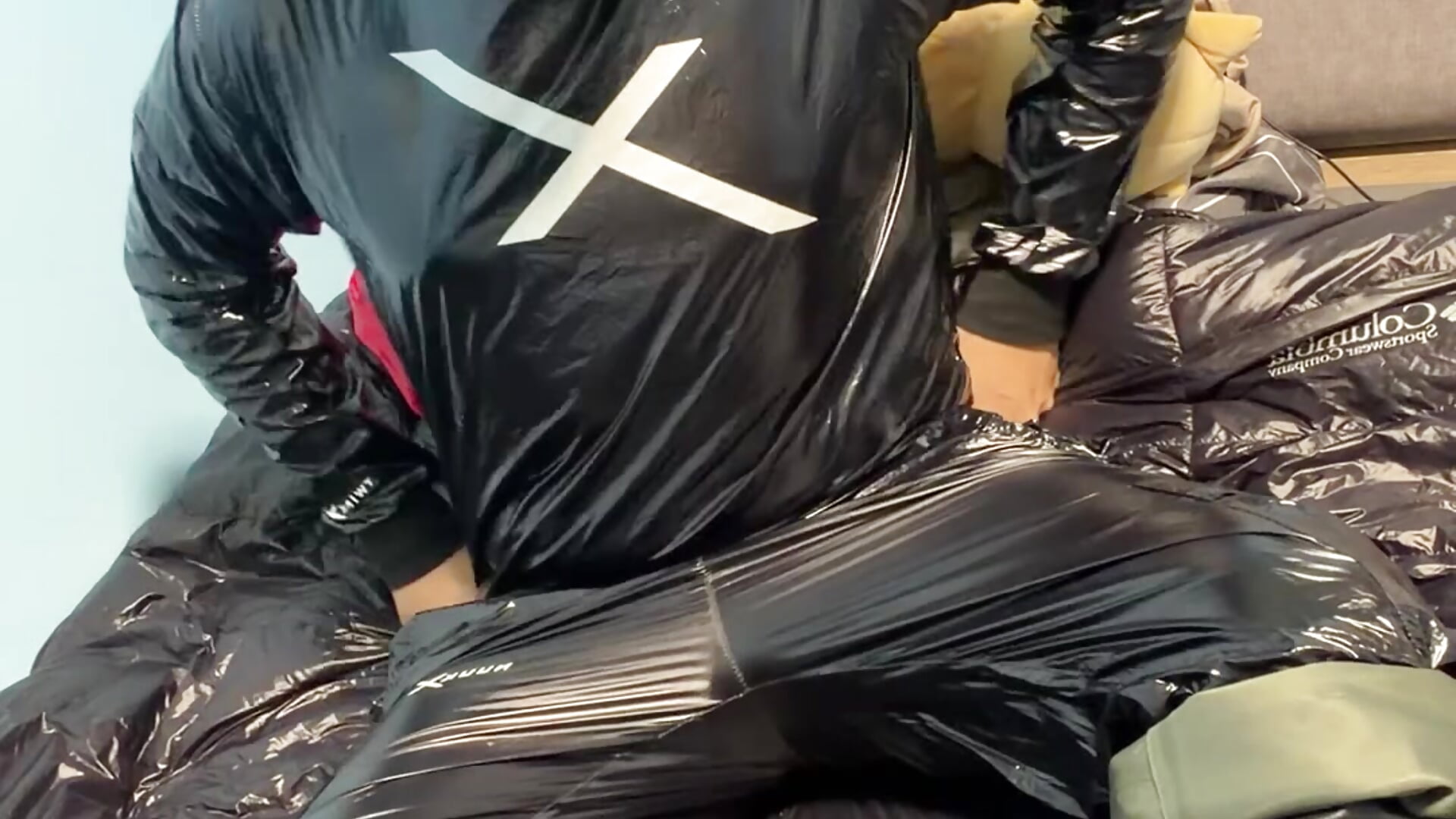 你的騷逼膠奴已上線 - gary0213主播的视频