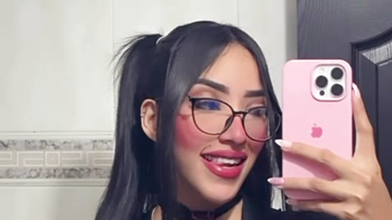 Class Timee ❤️‍🔥🤓 - video by lissafeniix_ cam model