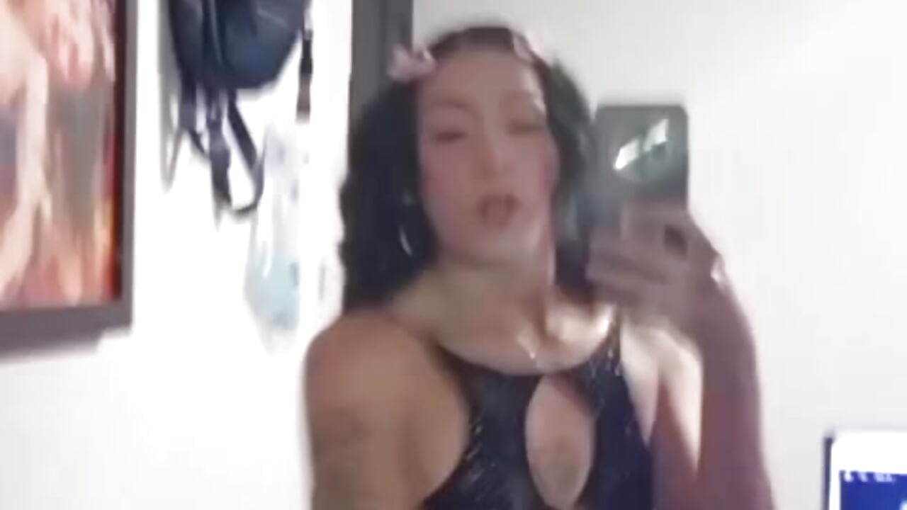 sexyy - video by Megan_Gil_ cam model