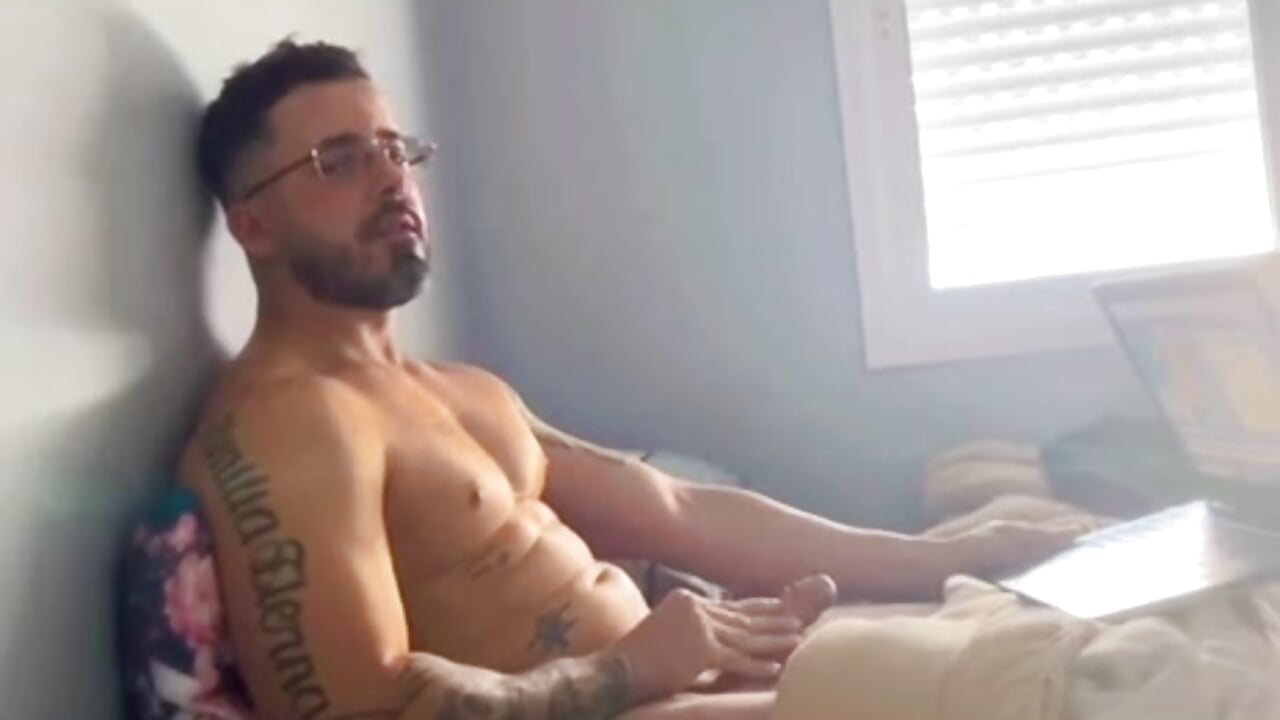 077d0aa6-da1d-4842-bc02-8dfda2611376 - video by Alers87