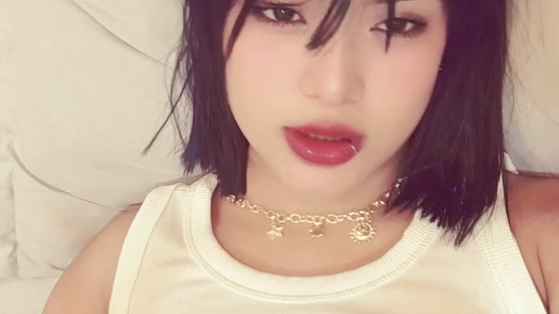 🙈. - Valentina_Sweet_Dirty adlı kamera modelinin videosu