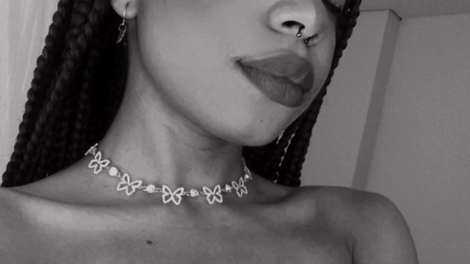 ac767b139d2c4f5bb4721b95c89ed36d - video by yumi_hanna cam model