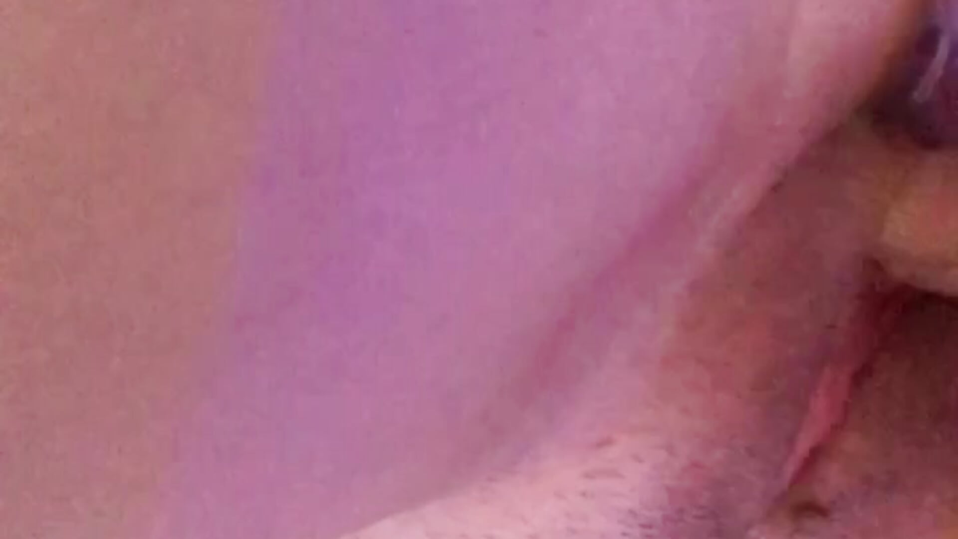 c7228ce0f22242409a16fa29cd18d91e - frirenred主播的视频