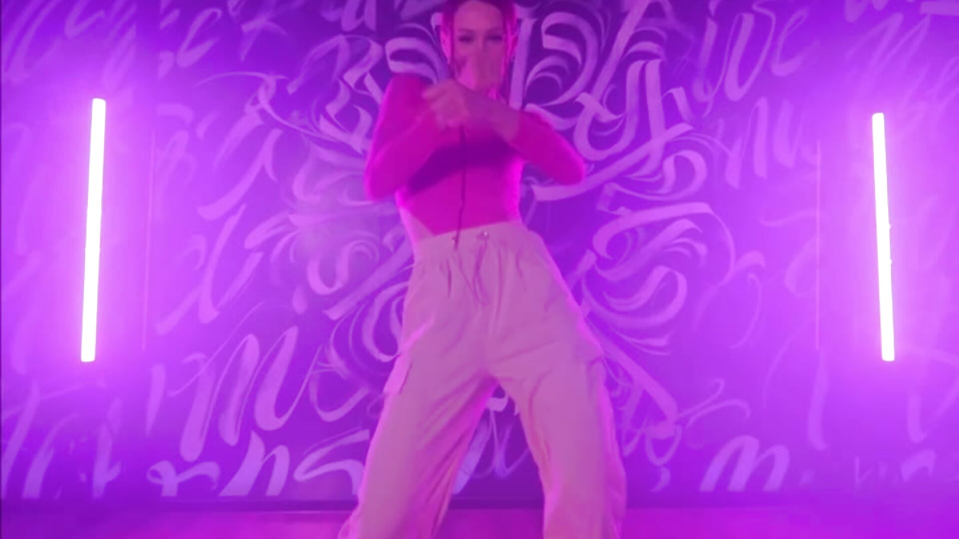 Dancing is my love - video by _Shameless__ cam model