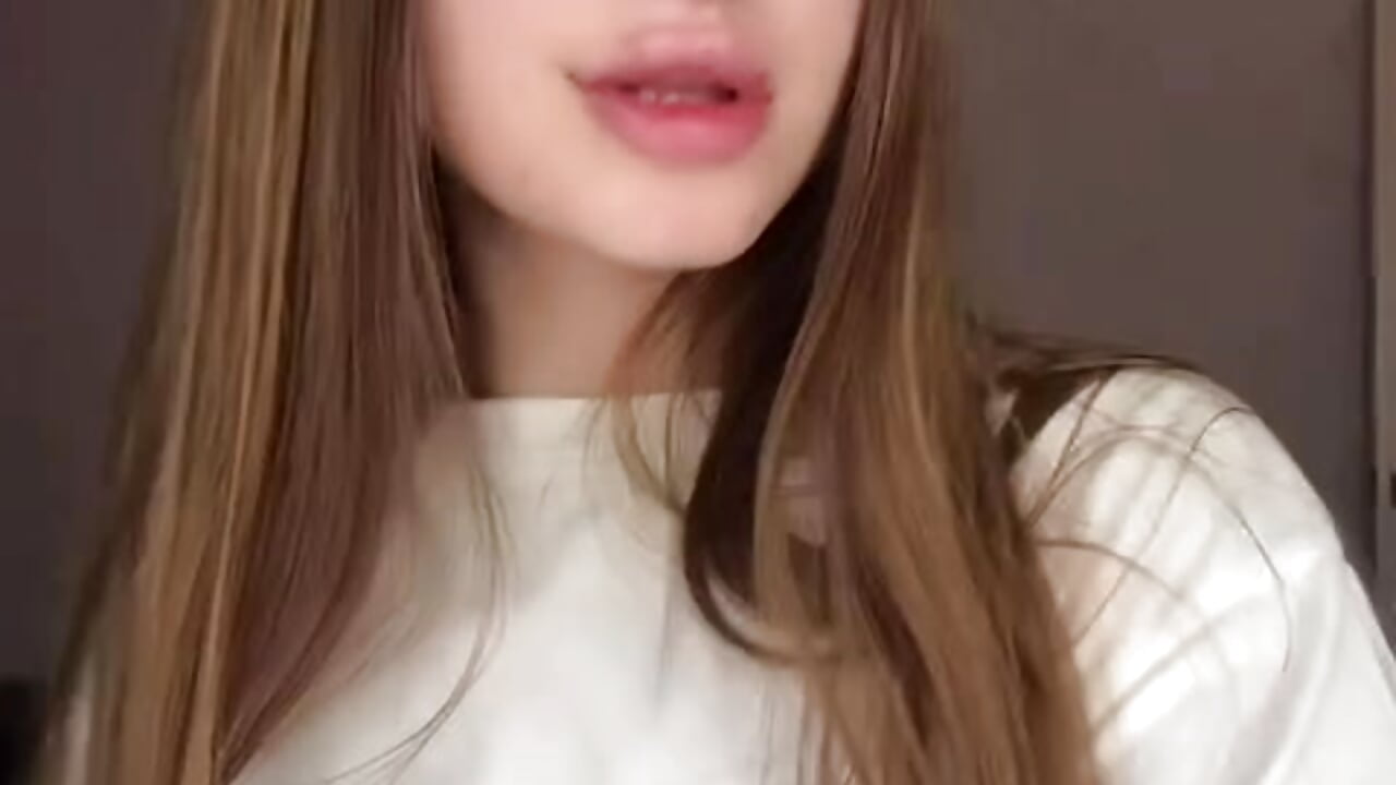 Just me – video af MilaShyGirl