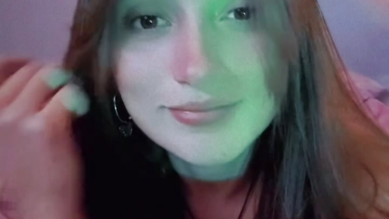 Hey 👋 you horny 🫦 - video di Jessysammy modella di cam