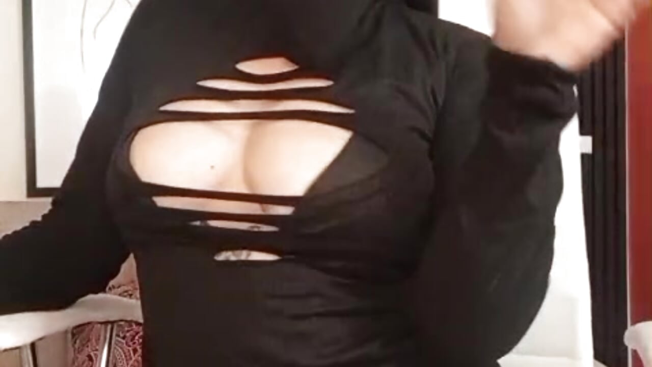 Today I want you to pray with each tip. - video by May_hadi cam model