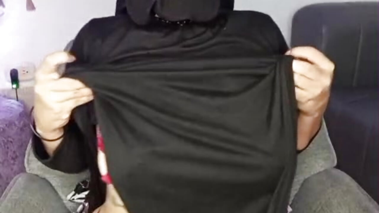 The control is mine - video by May_hadi cam model