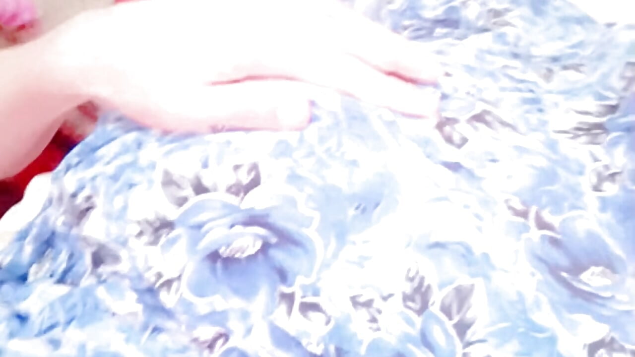 profile-intro-video-1787659318 - vídeo de la modelo de cam djidji13