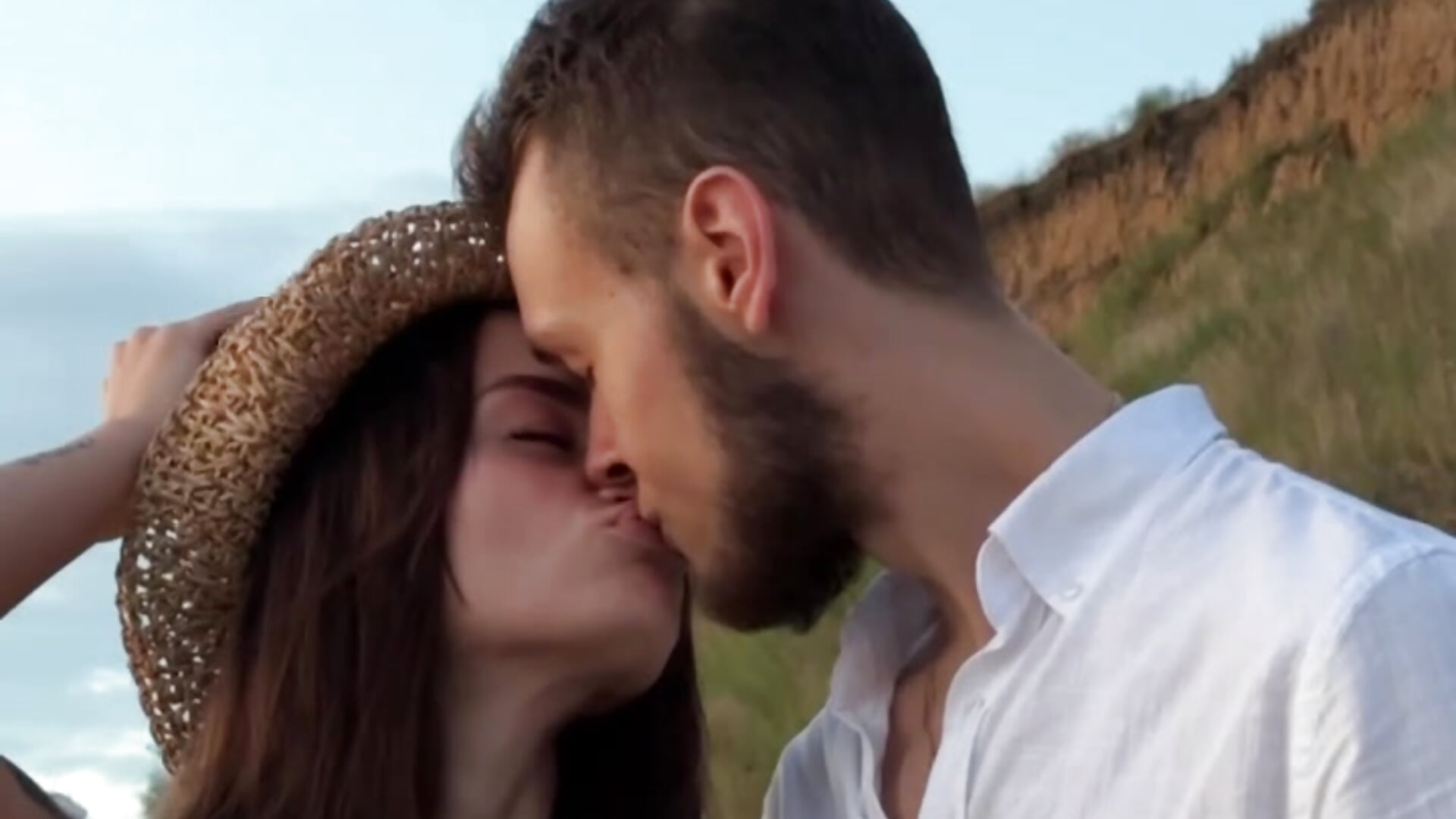 adventures 🥰 - video by Petal_Couple cam model