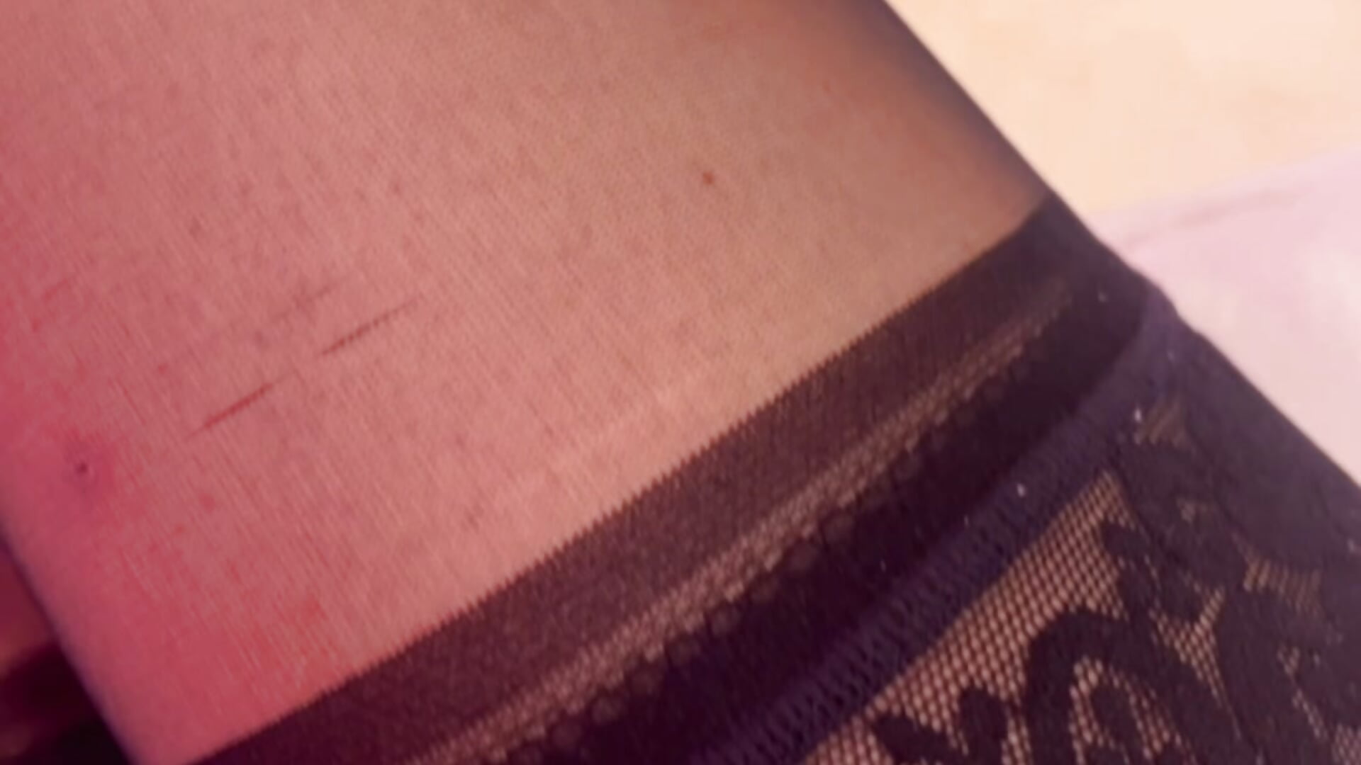 If this video made you smile… wait until you see what I can make you feel live 😌 - video by caroline__muller cam model