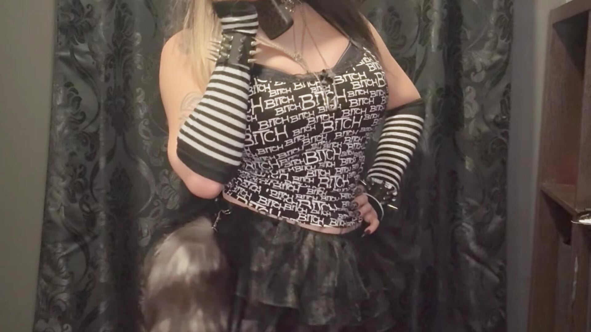 Pretty scene girl — filmik Paige_Turner, modela(-lki) na kamerkach