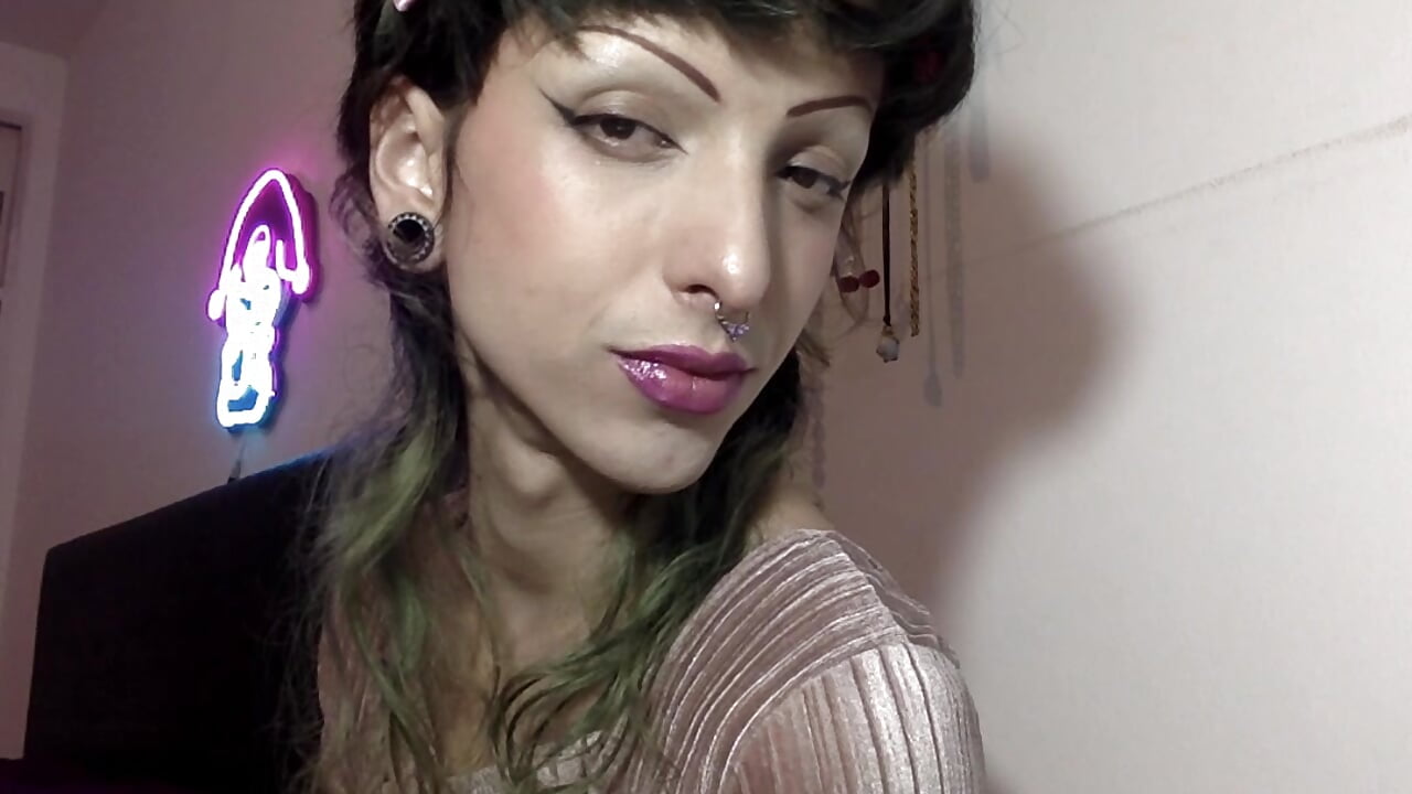 Do you like my piercings? – video od webkamerové modelky Hunter_cunty