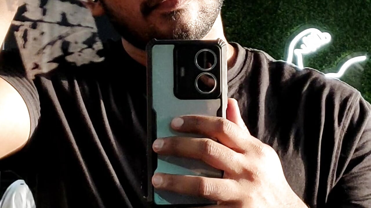 profile-intro-video-1758630479 - Satyachowdary199623主播的视频