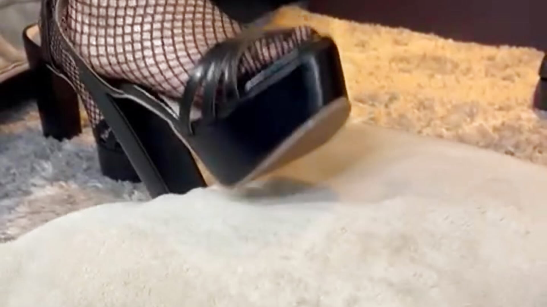 ASMR EVIE - vidéo du modèle de showcams eviegothel_