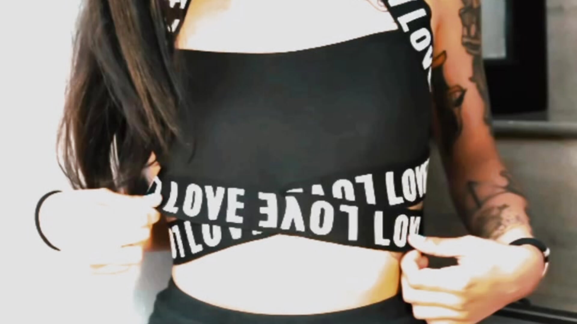 A latent desire ❤️‍🔥😌 - video oleh model kamera eviegothel_