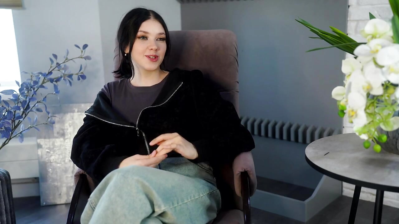 2025-07-07 14-44-10 (video-converter,com) - video by BrittHigh cam model