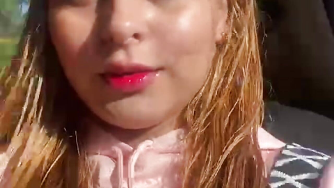 Sun 💛 Day 💥 - clip cu MikaelaStone model videochat