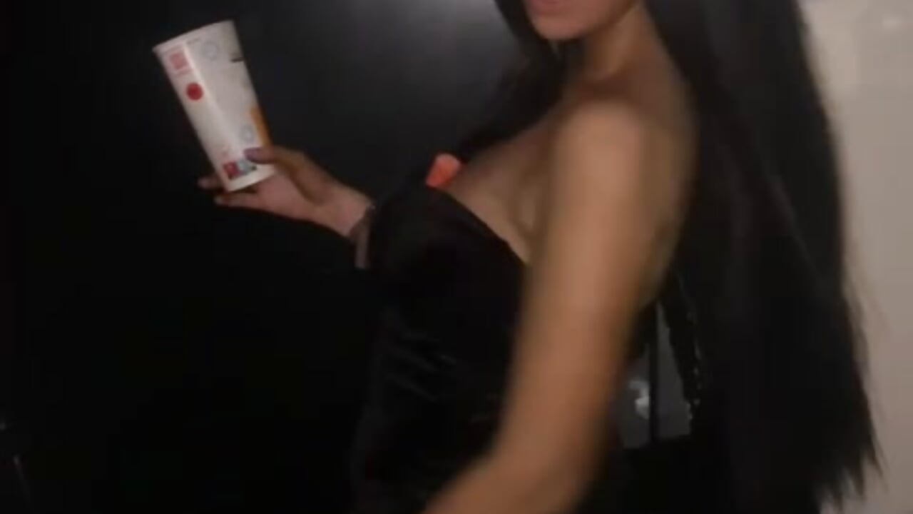 1A140115-B5CE-446C-87E1-24A341DEF95B - video by Bellababexox cam model