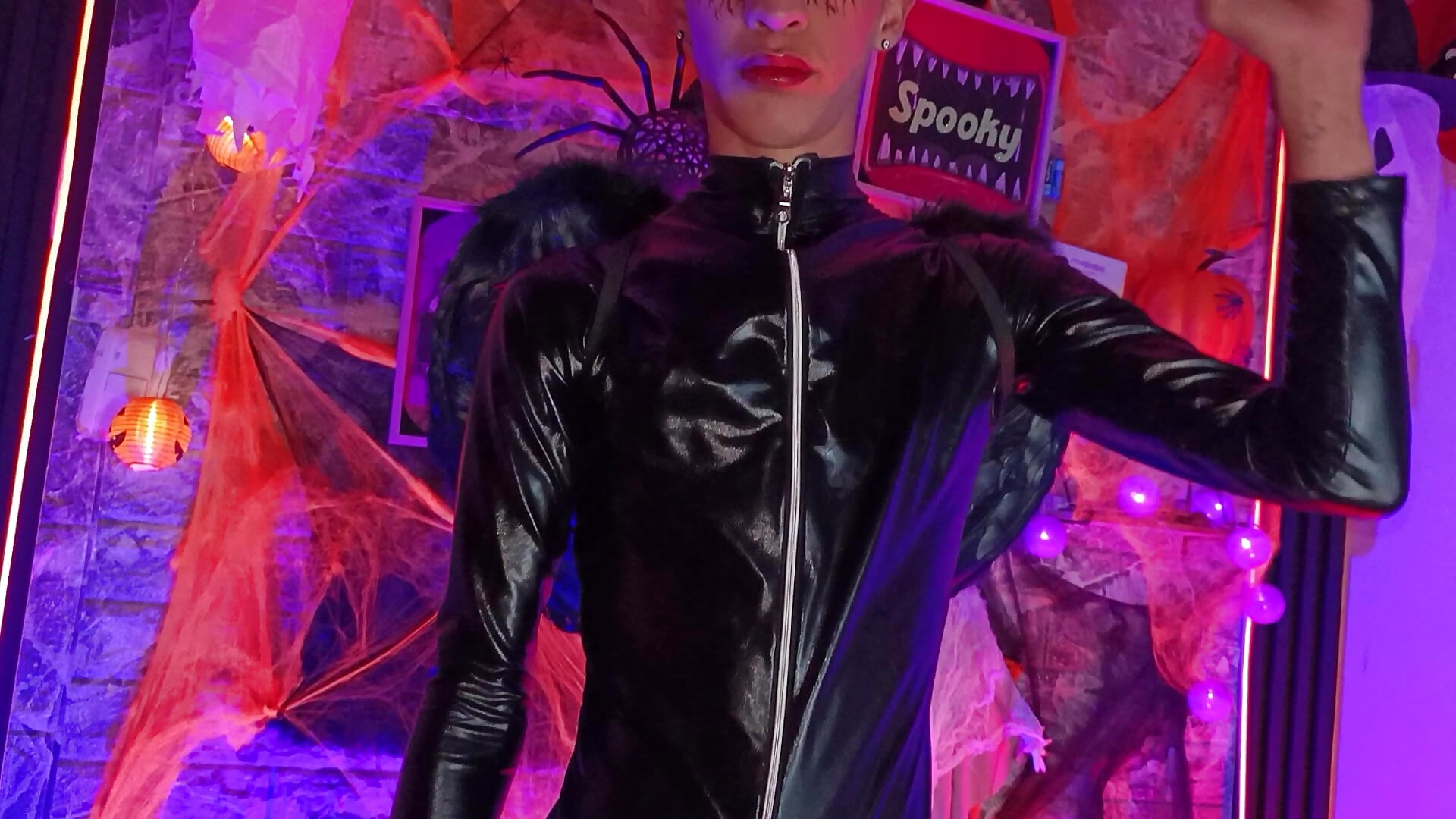 Welcome Halloween - Leonardo-bigcock adlı kamera modelinin videosu