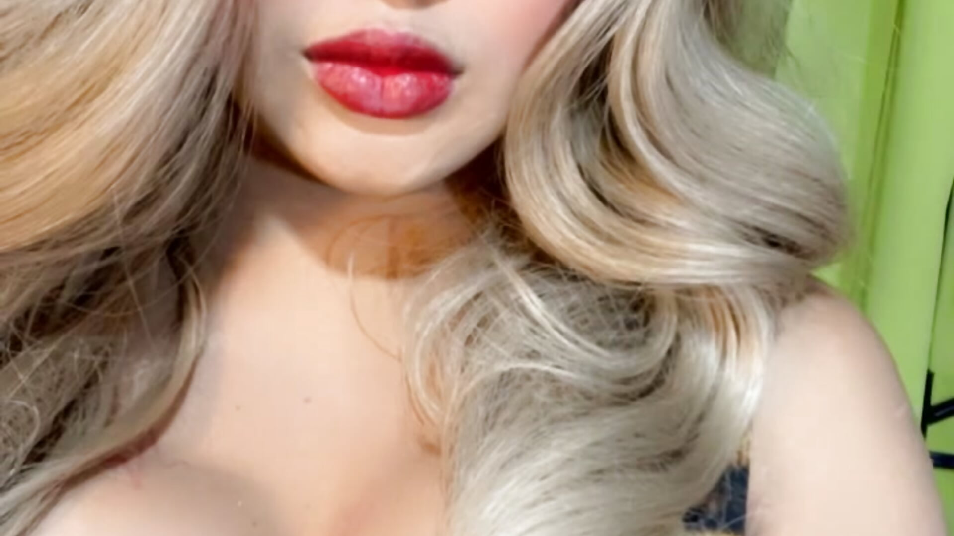 B2C427F2-4F28-41C3-BD6D-DB01D4546513– MysteryCockForYou kameramodell videója