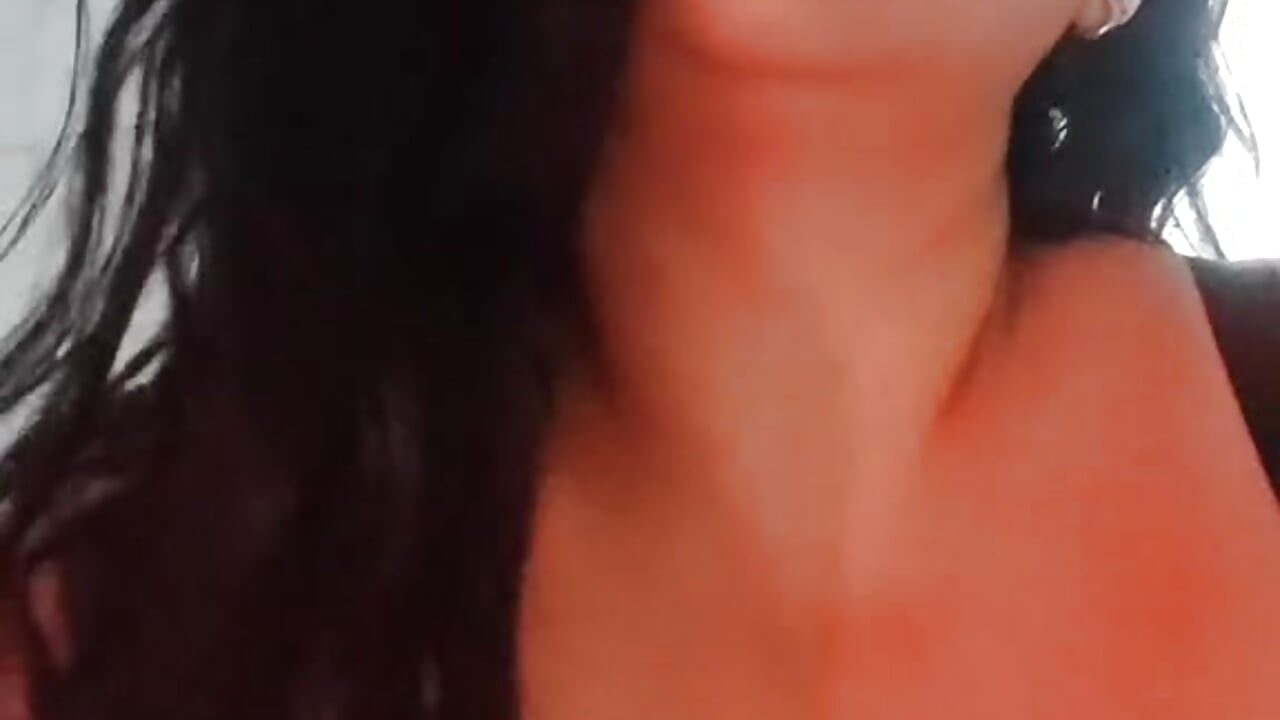 Let your eyes undress me 👀🌹✨ - video by SamaraBlessed cam model