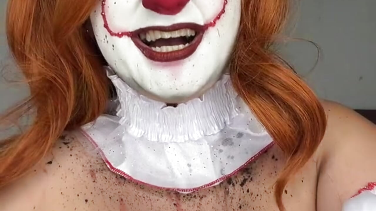 Terrifying Halloween laugh 😈🎃💀 - video by SamaraBlessed cam model