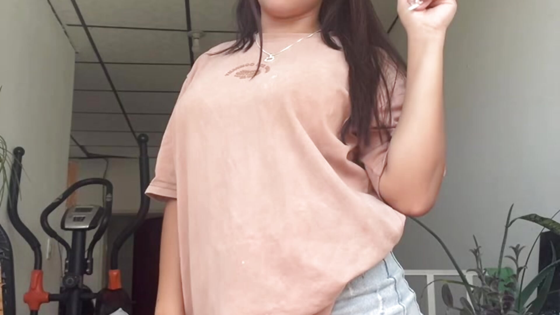 Linda joven de 18 años, quiere ser TikToker - video by STEFANY_MOLL cam model