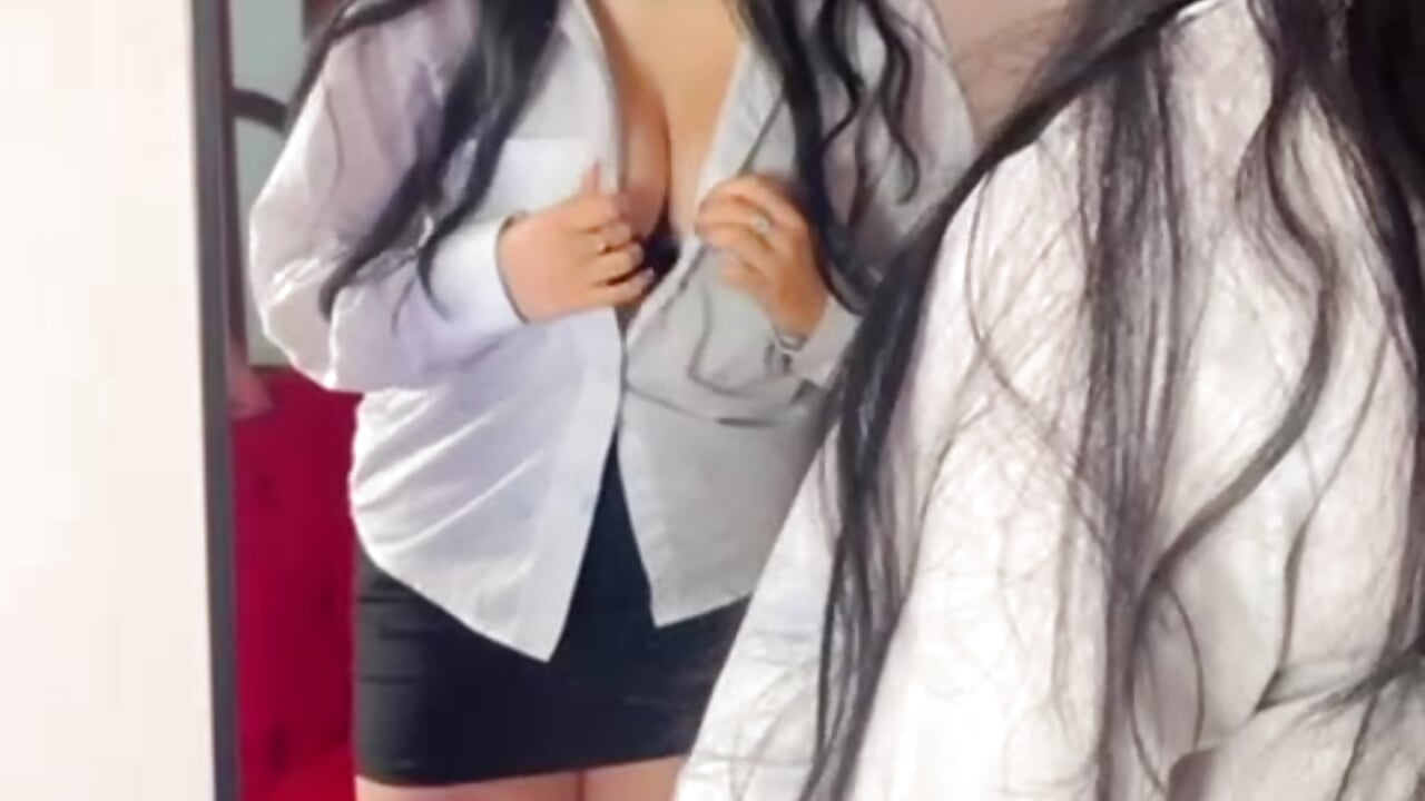 WhatsApp Video 2025-11-18 at 10.49.52.mp4 - video by Emma__clark_ cam model