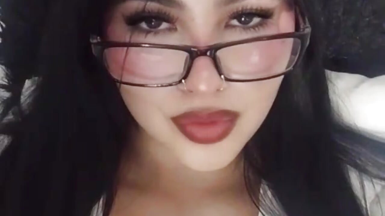 Emma Clark - video by Emma__clark_ cam model