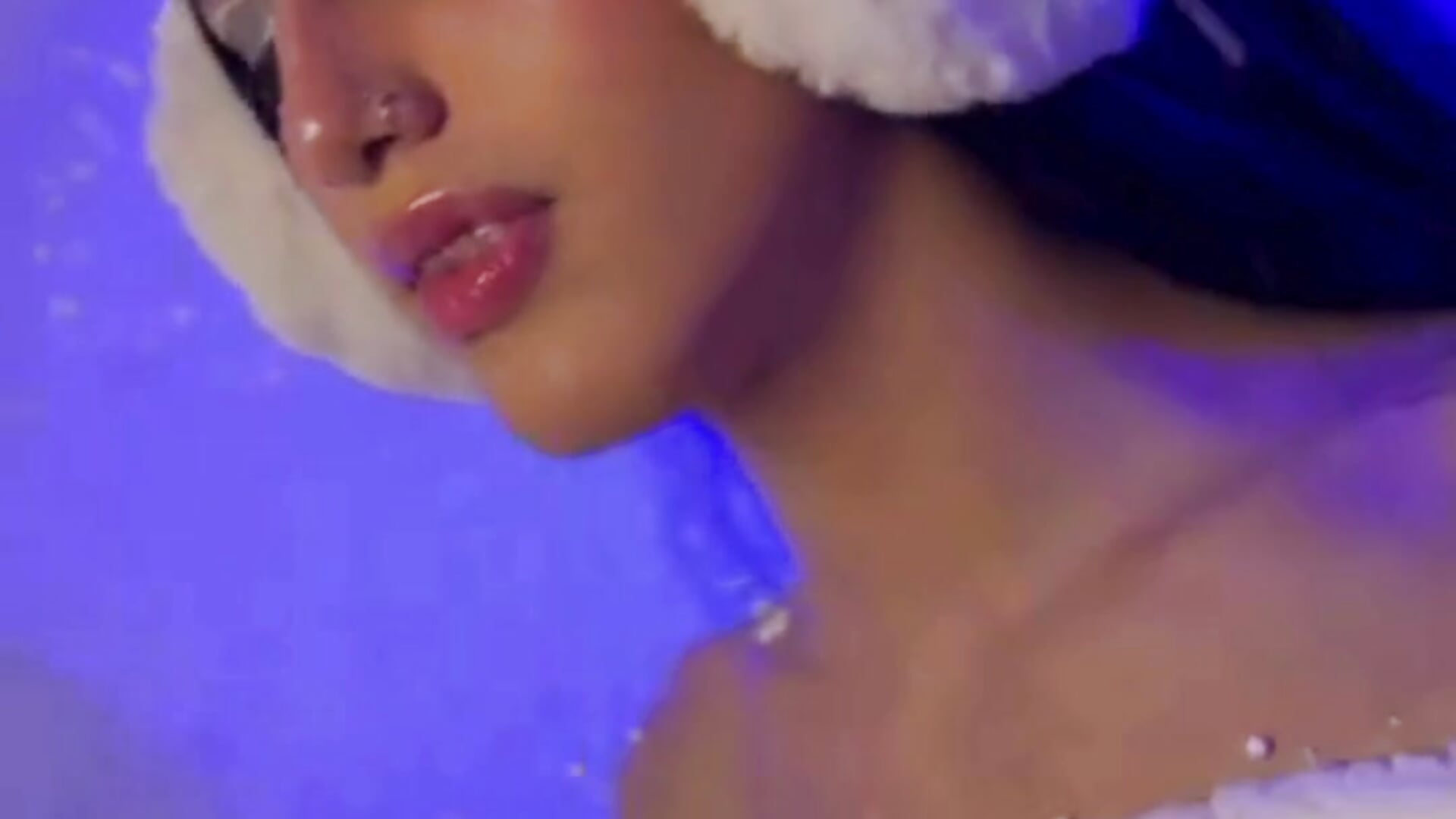 🔥 Ice & Desire - video by NickiWestt___ cam model