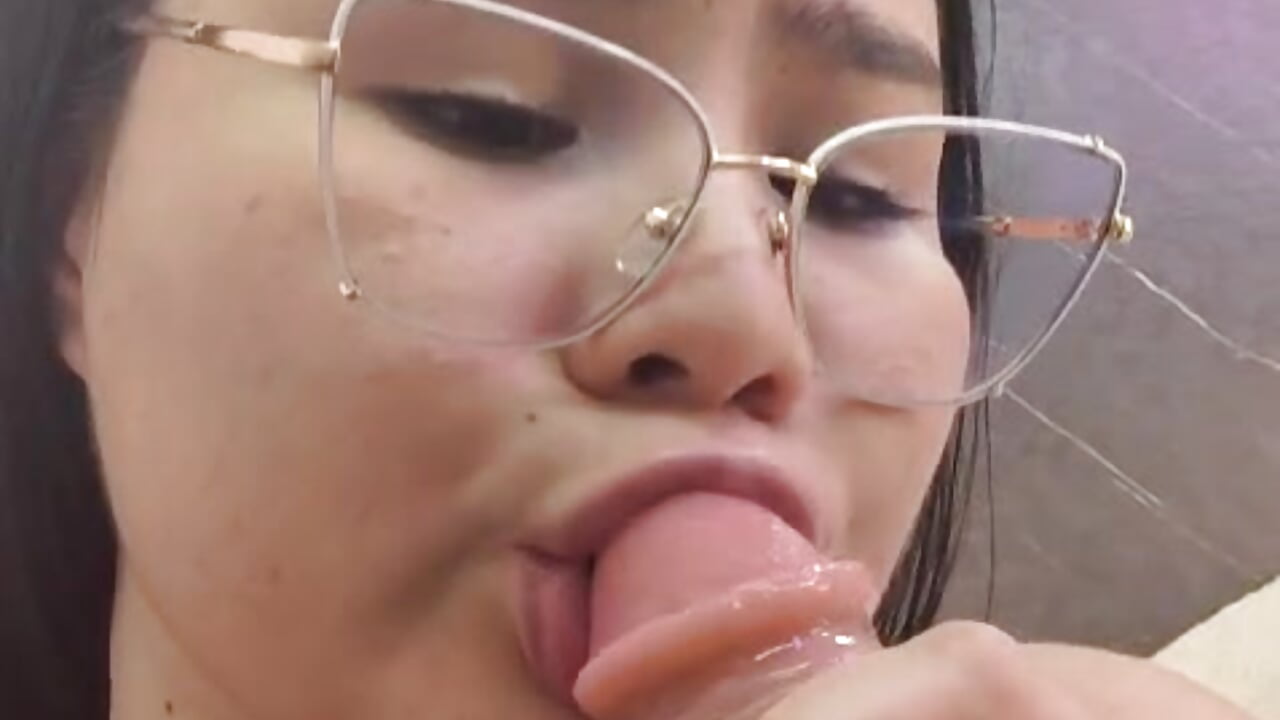 Make me suck all night 💦 – video af bumyrose cam-model