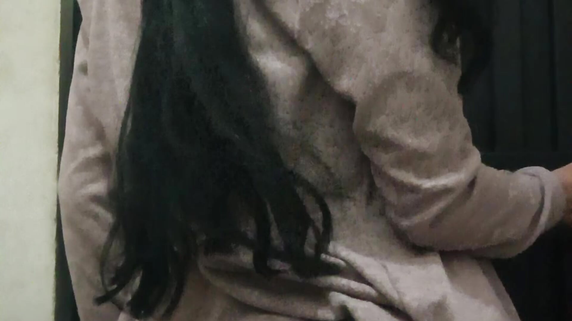 Having fun in a public bathroom – видео вебкам-модели kairo_0