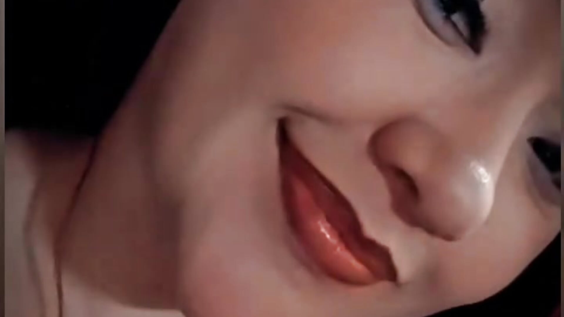 Im Paris - video by Paris_boobsbbw cam model