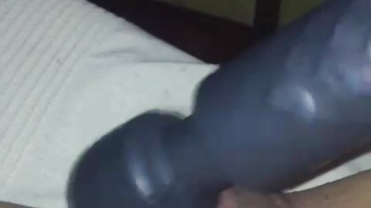 Little squirt - video oleh model kamera MarahWdsn