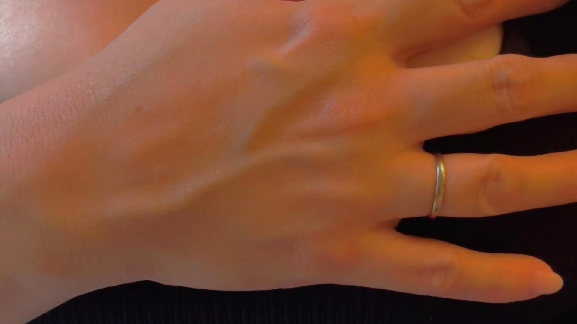 Couldn’t keep them hidden any longer… come see what all the fuss is about 😘 - video by MissElizabethXoXo cam model