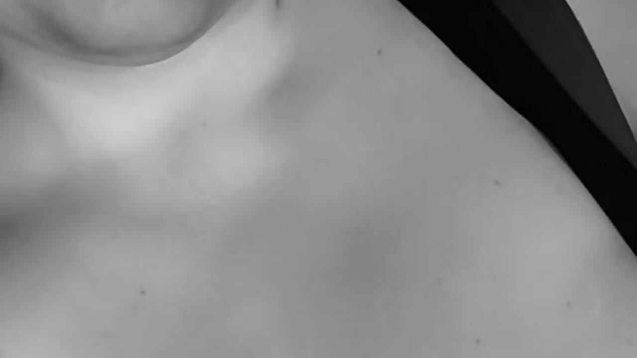 Titties - فيديو من sasihasi98 موديل الكام