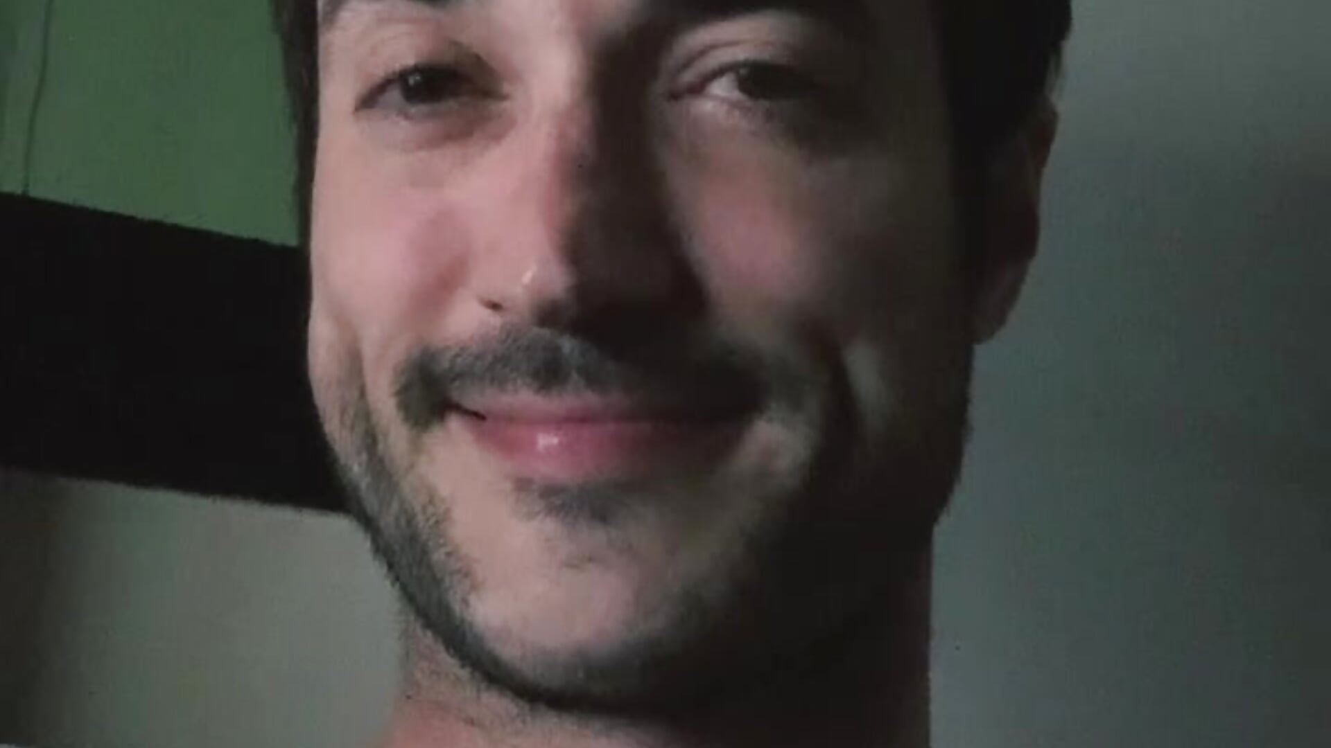 Hello - video by Fubinha cam model