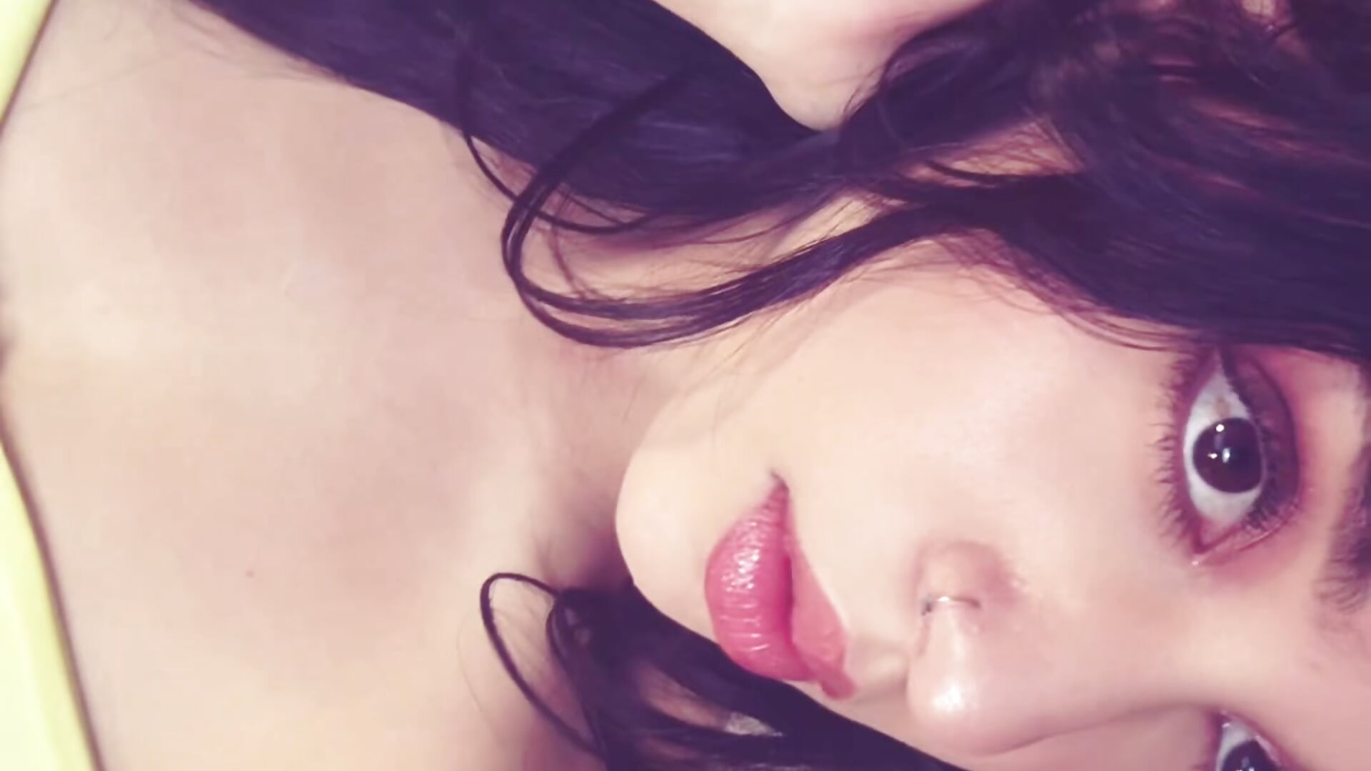 🌸😘 - video by Bellakisss cam model