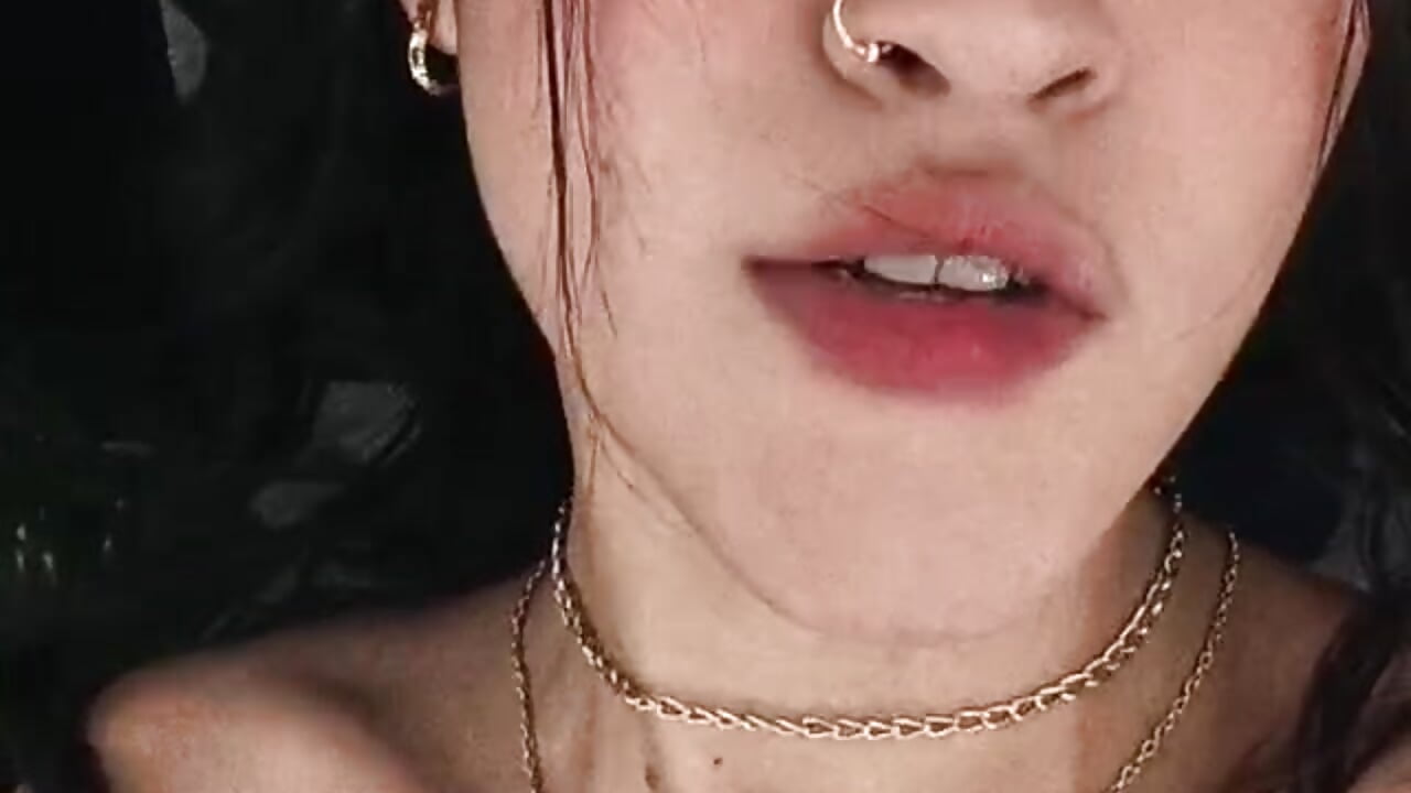 hi guys! - vidéo du modèle de showcams heiley_moon