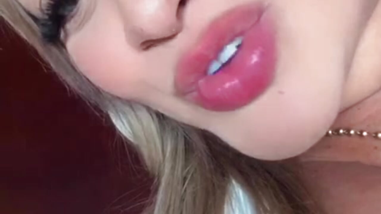 Kises😘 - βίντεο μοντέλου Dani_rosse_