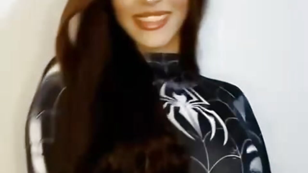 <3 - maddy1y_ 캠 모델의 동영상